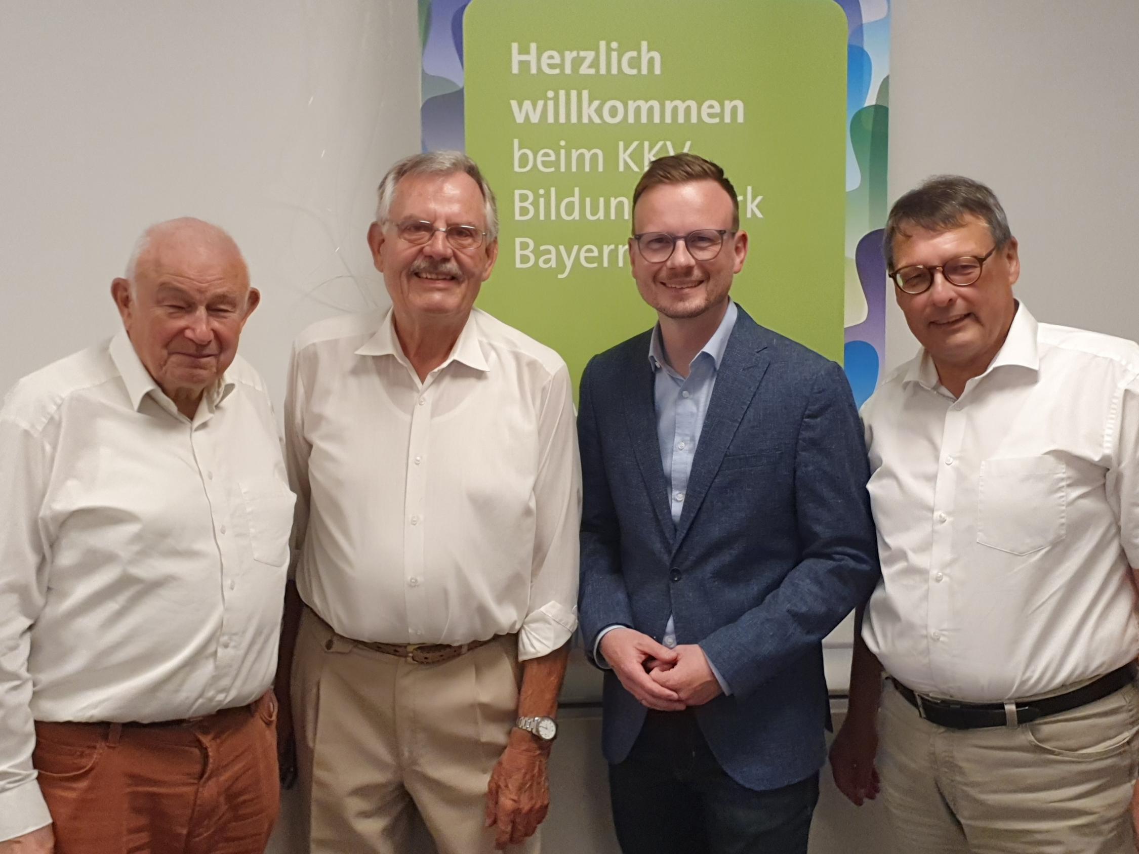 Bezirksat Forster referierte über Bezirk Mittelfranken