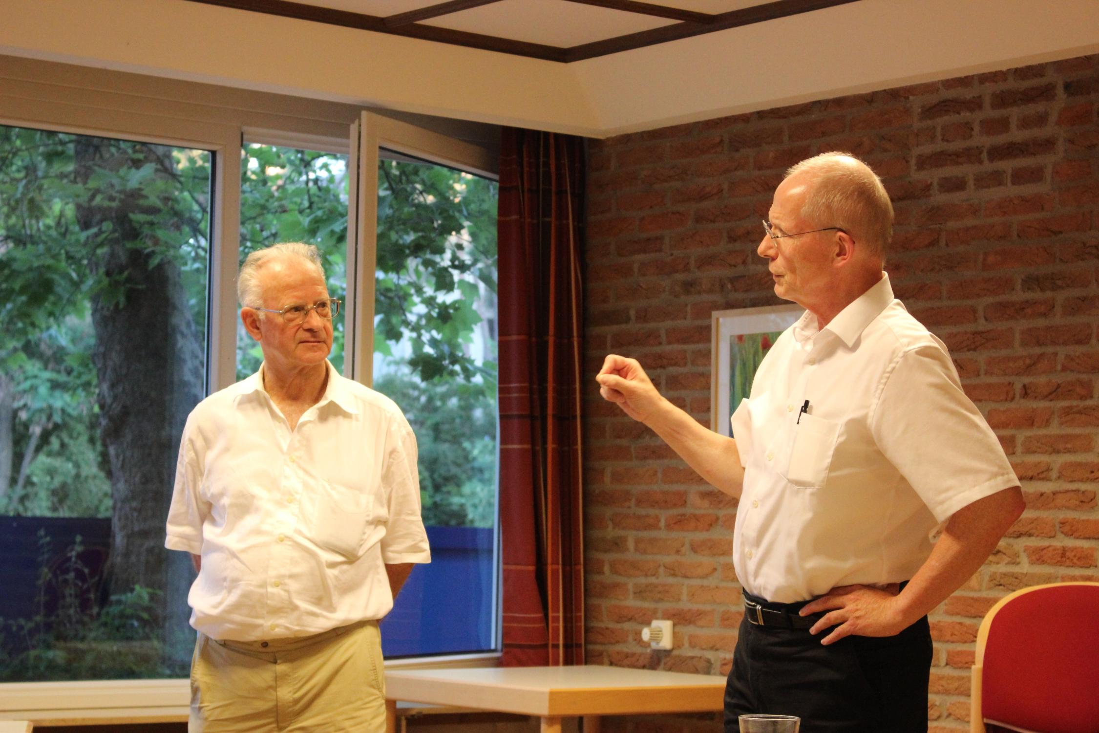 Georg Beirer bei Vortrag in Erlangen