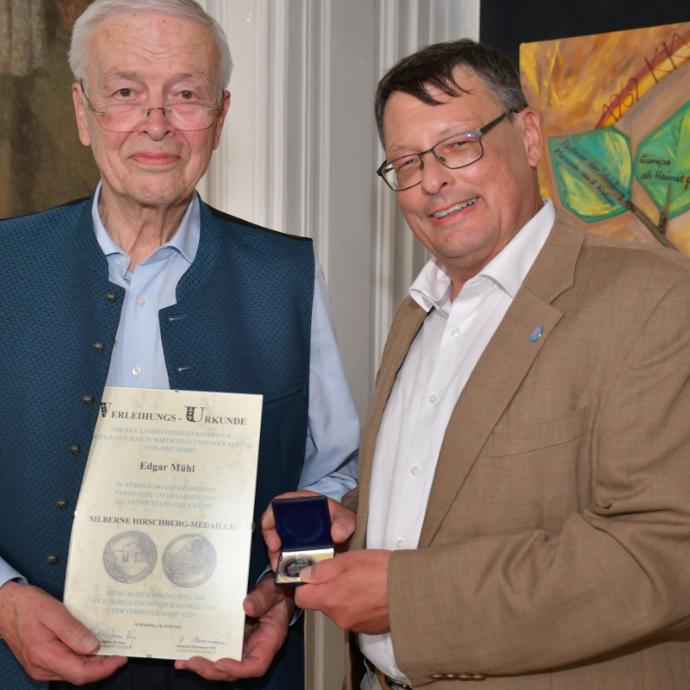Hirschberg-Medaille für Edgar Mühl