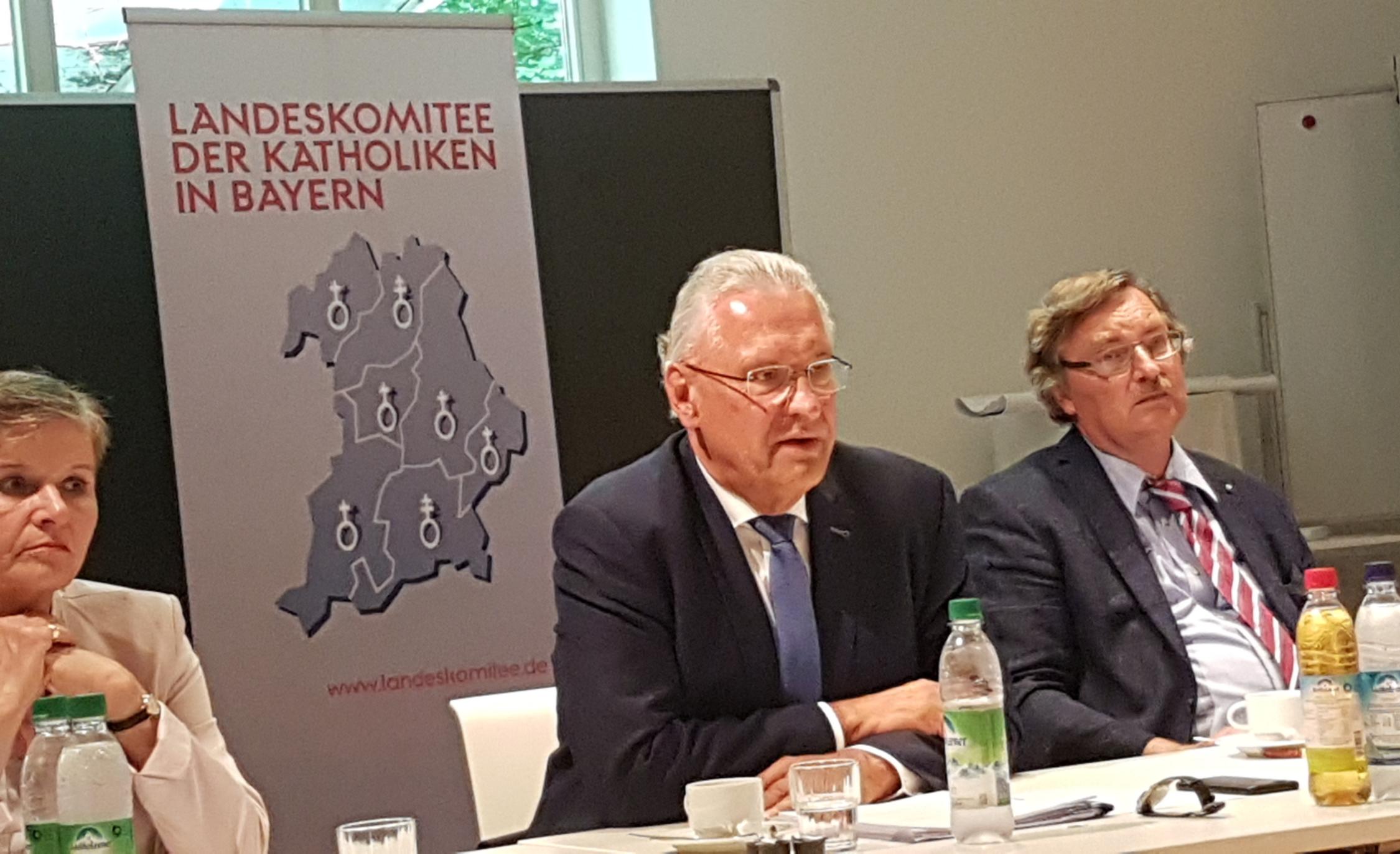 Joachim Herrmann beim Landeskomitee
