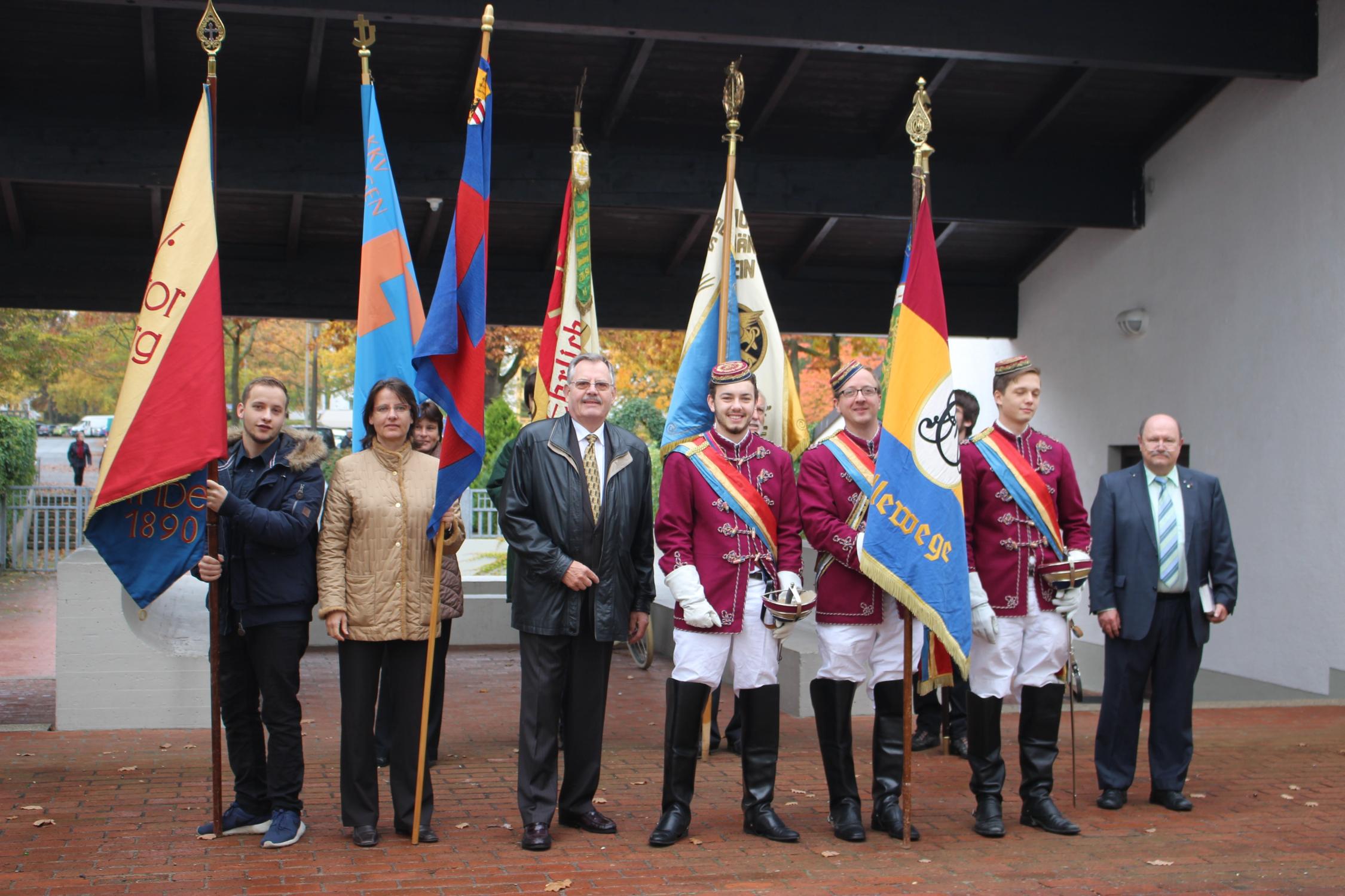 Landestreffen 2015 Fahnenabordnungen